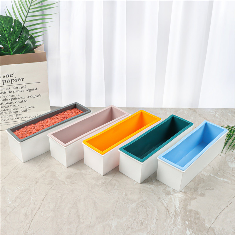 Plastikowe pudełko + silikonow – Soap Making Kit For Beginners recenzja i cena